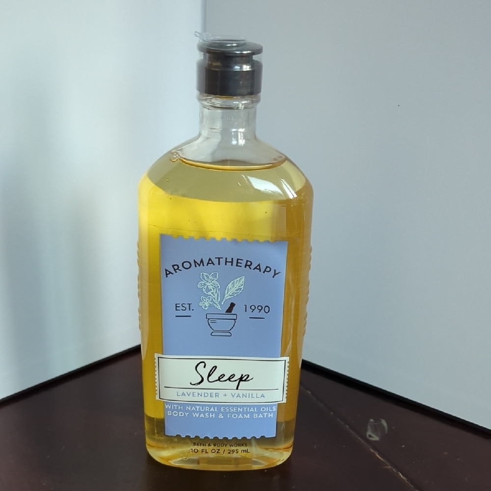 Bath & Body Works Aromatherapy Sleep Body Wash - Lavender & Vanilla